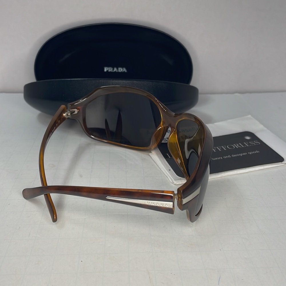 Authentic PRADA tortoise shell print and silver sunglasses with case - Picture 3 of 12